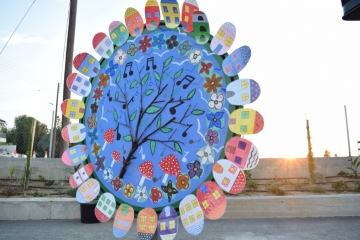 Εγκαινιάστηκε το πάρκο αγάπης κι ίσων ευκαιριών στο Δήμο Γερίου